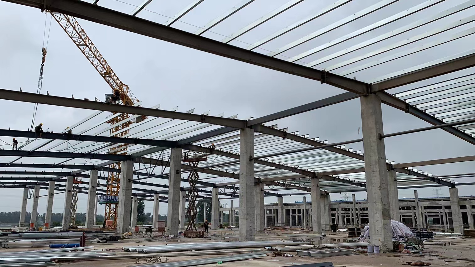 房山華冠超市小營村(京東物流園)3.4萬多平方米